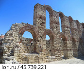 Nesebar, Bulgaria. August 01, 2024.Ruins of St. Sophia's Church. Редакционное фото, фотограф Мария Фетисова / Фотобанк Лори