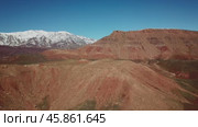 Aerial landscape of Atlas Mountains in Morocco (2018 год). Стоковое видео, видеограф Михаил Коханчиков / Фотобанк Лори