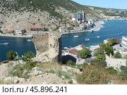 Вид на Балаклавскую бухту. Севастополь, Крым (2021 год). Редакционное фото, фотограф Free Wind / Фотобанк Лори
