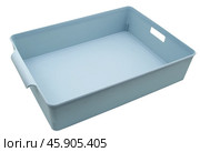 Пластиковая корзина на белом фоне. Empty plastic basket isolated on white background. Стоковое фото, фотограф Татьяна Д / Фотобанк Лори