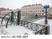 Зимний Санкт-Петербург. Река Мойка, Почтамтский мост (2012 год). Стоковое фото, фотограф Александр Алексеев / Фотобанк Лори