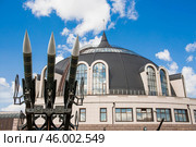 TULA, RUSSIA - August 15, 2024: Soviet Kub-M1 anti-aircraft missile system. Husbands of weapons, street display. Редакционное фото, фотограф Photojuli / Фотобанк Лори