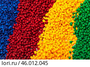 tinted plastic granulate for injection moulding process. Стоковое фото, фотограф Сергей Толмачёв / Фотобанк Лори