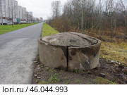 ЖБОТ (железобетонная огневая точка). Музей ДОТ №204 оборонительного рубежа Ижора. Санкт-Петербург, улица Димитрова (2019 год). Стоковое фото, фотограф Алексей Иванов / Фотобанк Лори