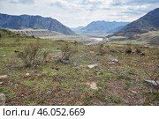 Ancient burials in the Altai mountains on terrace of the Katun and Bolshoy Yaloman rivers. (2023 год). Стоковое фото, фотограф Сергей Пристяжнюк (Serg Zastavkin) / Фотобанк Лори