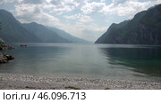 Озеро Гарда. Город Рива дель Гарда. Италия. Май. Lake Garda. City Riva del Garda. Italy. May. Стоковое видео, видеограф Горшков Александр / Фотобанк Лори