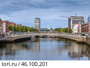 Liffey river, Dublin, Ireland (2018 год). Стоковое фото, фотограф Boris Breytman / Фотобанк Лори