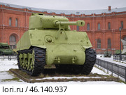 Американский танк М4А2 "Шерман" в уличной экспозиции  Военно-исторического музея артиллерии, инженерных войск и войск связи. Санкт-Петербург. Редакционное фото, фотограф Виктор Карасев / Фотобанк Лори
