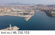Aerial view of town and port in Marseille city with of sailboats and yachts. France. Стоковое видео, видеограф Яков Филимонов / Фотобанк Лори