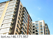 View of modern multifamily house. Стоковое фото, фотограф Pixel_shot / Фотобанк Лори