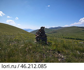 Пирамида из камней в окрестностях горы Тепсей. Стоковое фото, фотограф Виктория Жукова / Фотобанк Лори