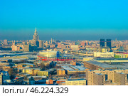 Город Москва. Ходынское поле. Дворец спорта «Мегаспорт» имени А. В. Тарасова. Вид с высоту птичьего полета (2012 год). Редакционное фото, фотограф Зобков Юрий / Фотобанк Лори