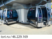 Кабинки канатной дороги Роза Хутор, Сочи. Редакционное фото, фотограф Наталья Романюк / Фотобанк Лори