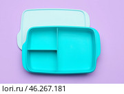 Empty school lunchbox on color background. Стоковое фото, фотограф Pixel_shot / Фотобанк Лори