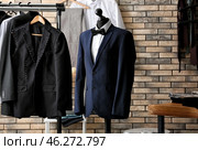 Mannequin with custom tailored jacket and shirt in atelier. Стоковое фото, фотограф Pixel_shot / Фотобанк Лори