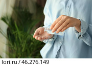 Woman using antibacterial hand gel, closeup. Стоковое фото, фотограф Pixel_shot / Фотобанк Лори