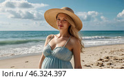 Close-up of a pregnant beautiful woman in a straw hat. Daylight saving time. Relaxation, peace of mind, sea air. The concept of pregnancy, childbirth and parental responsibilities. Стоковое AI-изображение, AI-художник Photojuli / Фотобанк Лори