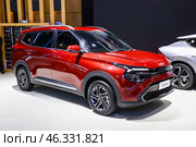 Kia Carens. Редакционное фото, фотограф Art Konovalov / Фотобанк Лори