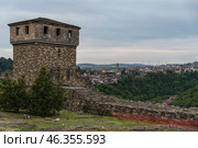 Башни и стены крепости Царевец в Велико-Тырново, Болгария (2019 год). Стоковое фото, фотограф Дымов Игорь / Фотобанк Лори