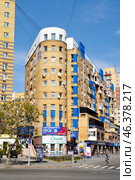 Город Тюмень. Улица Осипенко, дом 73 (2015 год). Редакционное фото, фотограф Александр Тараканов / Фотобанк Лори
