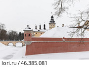 Nesvizh Castle, built in the 16th and 17th centuries (2024 год). Стоковое фото, фотограф EugeneSergeev / Фотобанк Лори