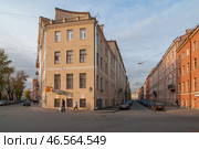 Дом героини романа Ф.М. Достоевского - старухи-процентщицы. Санкт-Петербург. Средняя Подьяческая улица (2008 год). Редакционное фото, фотограф Александр Алексеев / Фотобанк Лори