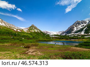 Камчатский край. Туристы на территории горного массива Вачкажец. Стоковое фото, фотограф Елена Верещака / ТАСС / Фотобанк Лори