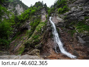 Приморский край. Большой Амгинский водопад в ущелье реки Амгу. Стоковое фото, фотограф Юрий Смитюк / ТАСС / Фотобанк Лори