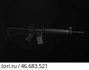 Штурмовая винтовка на темном фоне. Стоковое фото, фотограф Pixel_shot / Фотобанк Лори