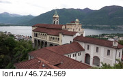 Локарно, церковь Мадонна дель Сассо. Швейцария. Пасмурный день. Locarno, Church of Madonna del Sasso. Switzerland. It's a nasty day. Стоковое видео, видеограф Горшков Александр / Фотобанк Лори
