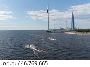 Walk along the Gulf of Finland to the Lakhta Center skyscraper (2024 год). Редакционное фото, фотограф Василий Хомчин / Фотобанк Лори