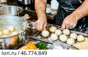 Passover preparation with matzah crackers and handmade matzo balls. Стоковое AI-изображение, AI-художник Анастасия Золотницкая / Фотобанк Лори