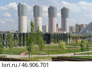 Москва, Россия - 28 мая 2019 - фрагмент парка «Ходынское поле» Редакционное фото, фотограф YuryKara / Фотобанк Лори