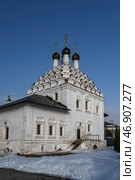 Panorama of the Spaso-Yakovlevsky Dimitriev Monastery. View from lake Nero on a sunny summer day. Rostov Veliky, Russia. 13th-18th century (2024 год). Стоковое фото, фотограф Оксана Медведева / Фотобанк Лори