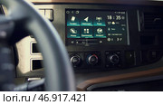 Close up of wheel and dashboard of a truck machine. Стоковое фото, фотограф David Kashakhi / Фотобанк Лори