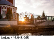 The Golden Ring of Russia, the city of Pereslavl-Zalessky. The Church of the Forty Sevastian Martyrs is reflected at sunset in Pleshcheyev Lake. Стоковое фото, фотограф Photojuli / Фотобанк Лори