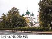 Church of Elijah the Prophet on a summer morning. Yaroslavl. A golden ring. Russia. Стоковое фото, фотограф Photojuli / Фотобанк Лори