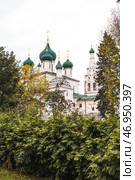 Church of Elijah the Prophet on a summer morning. Yaroslavl. A golden ring. Russia. Стоковое фото, фотограф Photojuli / Фотобанк Лори