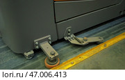 Close-up of cart wheels for warehouse cargo. Стоковое фото, фотограф David Kashakhi / Фотобанк Лори