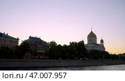 View from the river on the city embankment and a big orthodox church. Стоковое фото, фотограф David Kashakhi / Фотобанк Лори