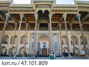 Bolo Haouz Mosque in Bukhara (2022 год). Стоковое фото, фотограф Юлия Белоусова / Фотобанк Лори