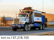Peterbilt 357 (2023 год). Редакционное фото, фотограф Art Konovalov / Фотобанк Лори