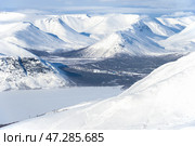 Зимний горный пейзаж. Хибины, Кировск, Мурманская область. Стоковое фото, фотограф Анна Карасева / Фотобанк Лори