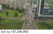 Velikoretsky procession on June 3 and 8 2019 pilgrims carry the icon of Saint Nicholas aerial photography. Стоковое видео, видеограф Алексей Сергеев / Фотобанк Лори