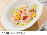 Ceviche with shrimps, lime, orange. Стоковое фото, фотограф Яков Филимонов / Фотобанк Лори