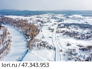 Река Бердь. Зимний вид с высоты птичьего полёта. Окрестности села Старососедово, Искитимский район, Новосибирская область, Западная Сибирь, Россия. Стоковое фото, фотограф Евгений Мухортов / Фотобанк Лори