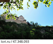 Vaduz castle view, Lichtenstein (2012 год). Редакционное фото, фотограф Александр Карпенко / Фотобанк Лори