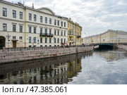 Санкт-Петербург. Набережная реки Мойки - вид на Певческий мост. Стоковое фото, фотограф Александр Алексеев / Фотобанк Лори