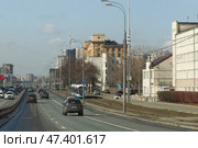 Трасса М7 в районе метро Авиамоторная Москва. Редакционное фото, фотограф Дмитрий Неумоин / Фотобанк Лори