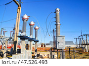 Измерительный трансформатор с газовой защитой. Оборудование электрической подстанции. Стоковое фото, фотограф Александр Тараканов / Фотобанк Лори